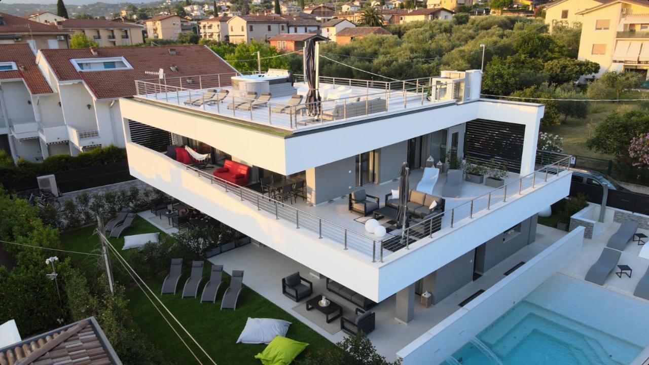 Magic Luxury Apartments 巴多利诺 外观 照片