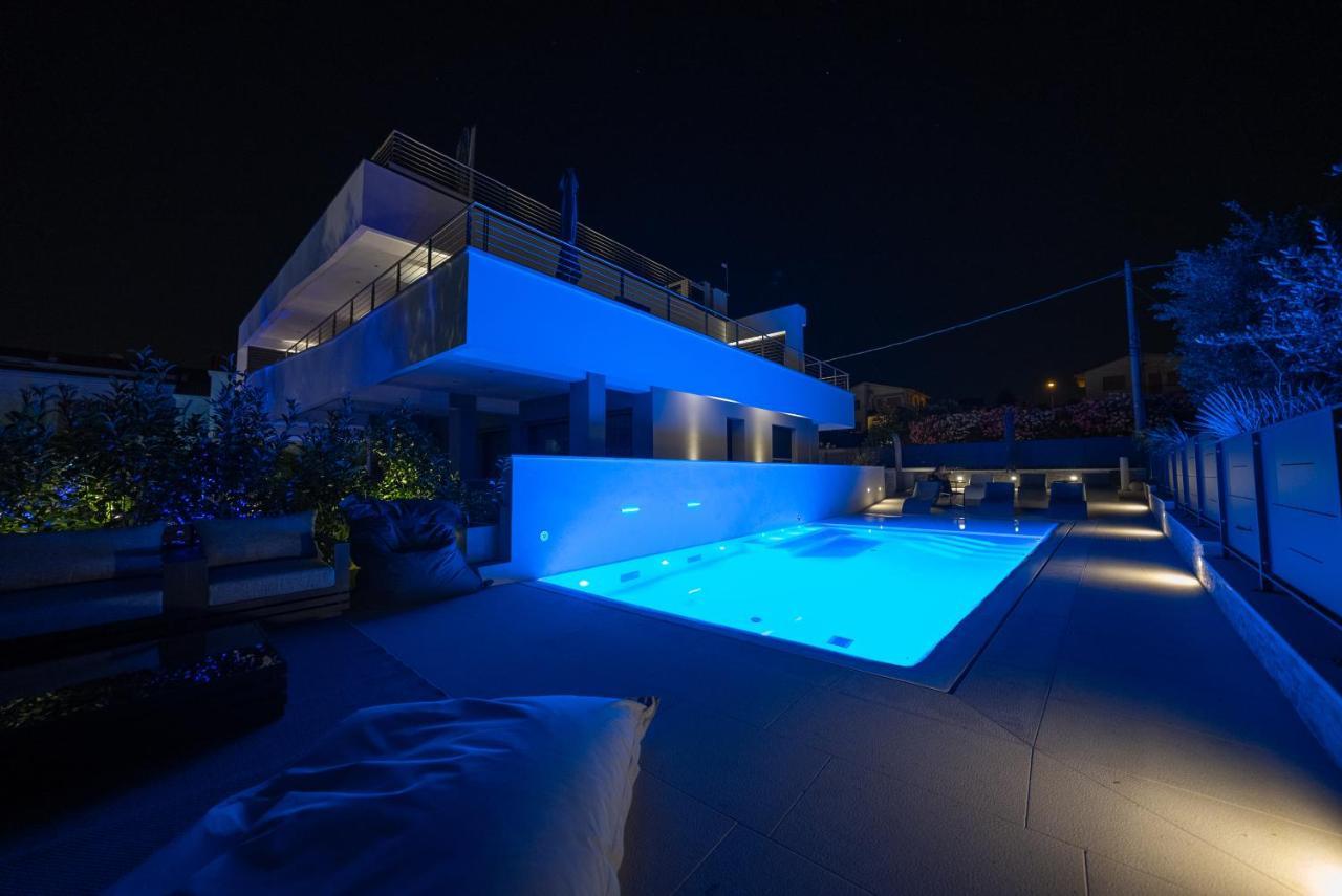 Magic Luxury Apartments 巴多利诺 外观 照片