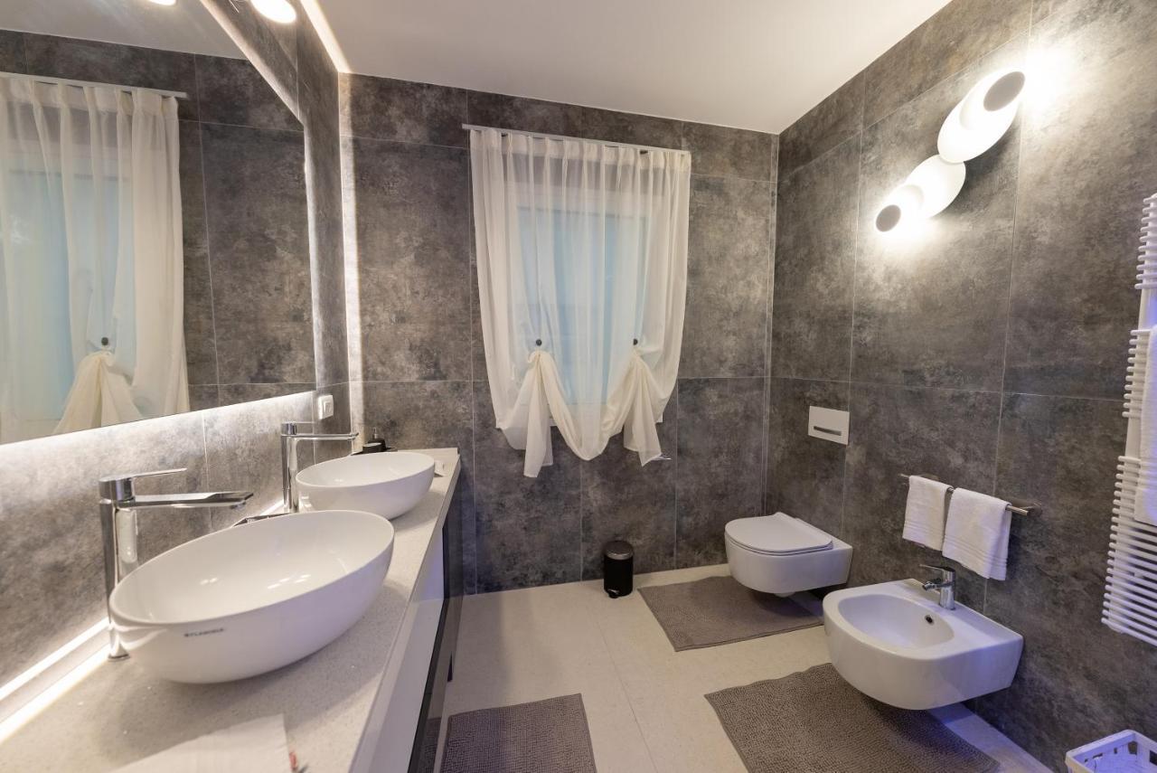 Magic Luxury Apartments 巴多利诺 外观 照片