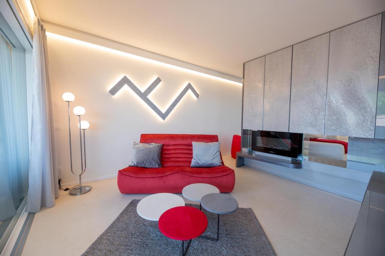 Magic Luxury Apartments 巴多利诺 外观 照片